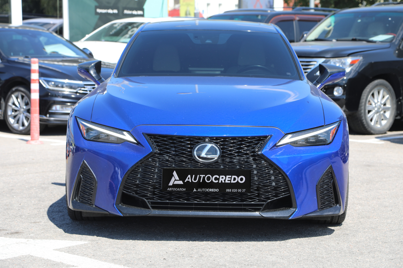 Lexus IS