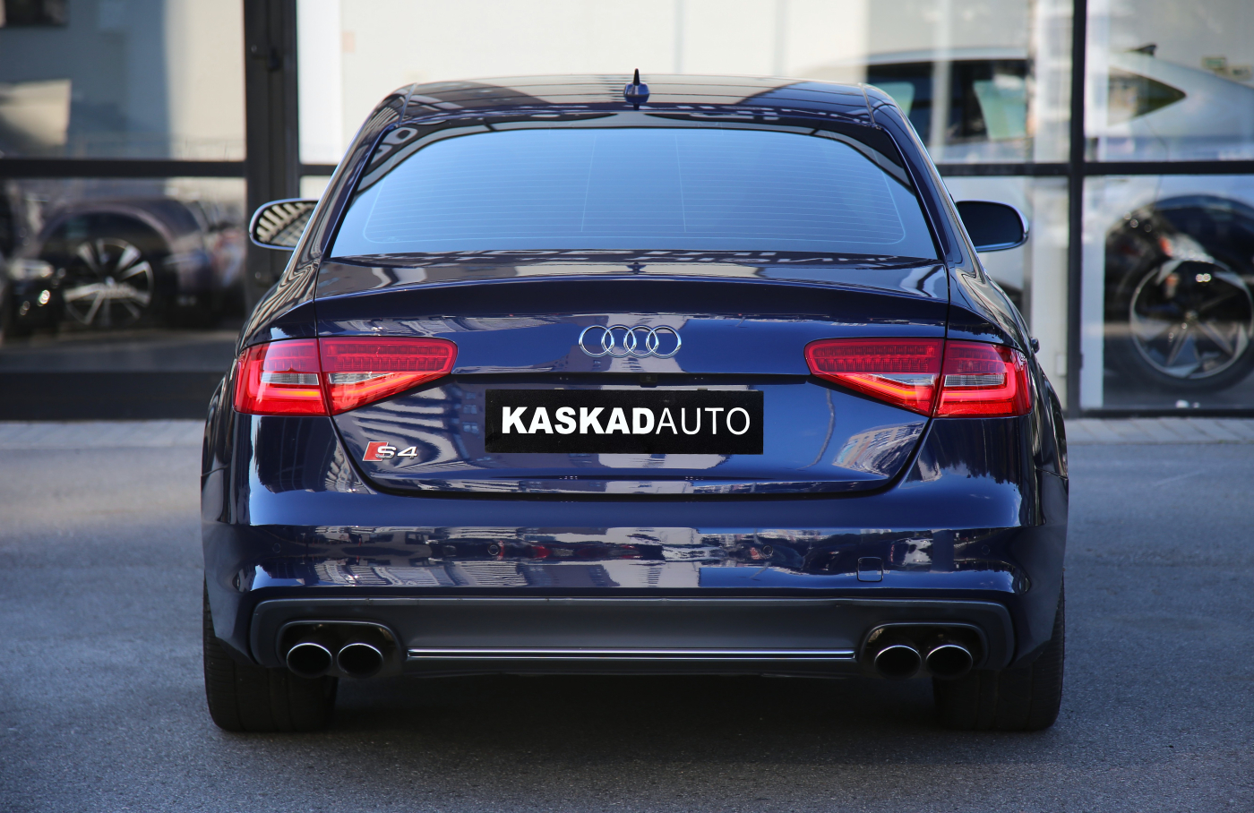Audi S4