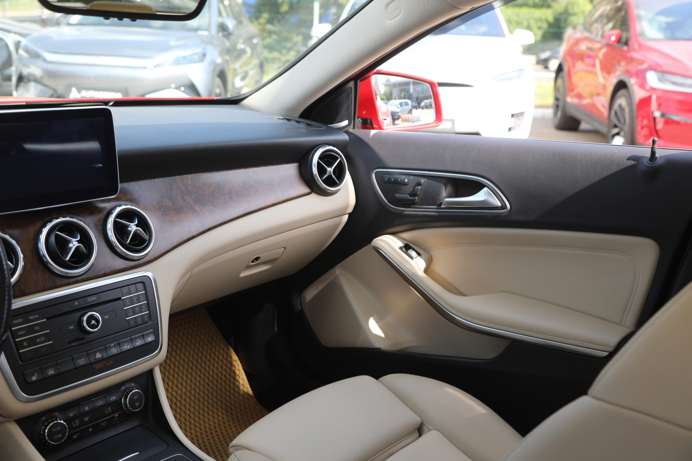 Mercedes-Benz GLA-Class