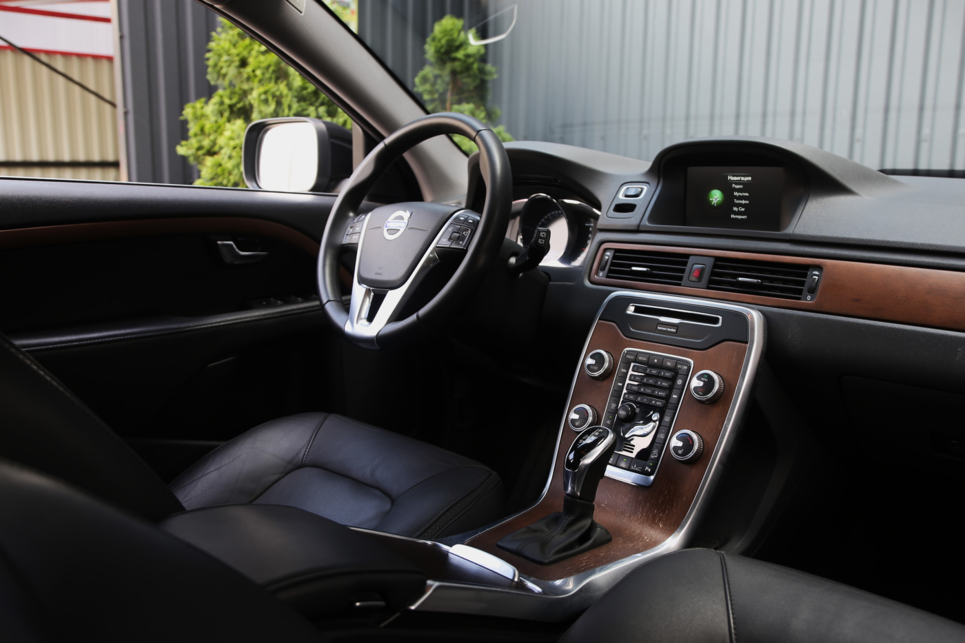 Volvo XC70