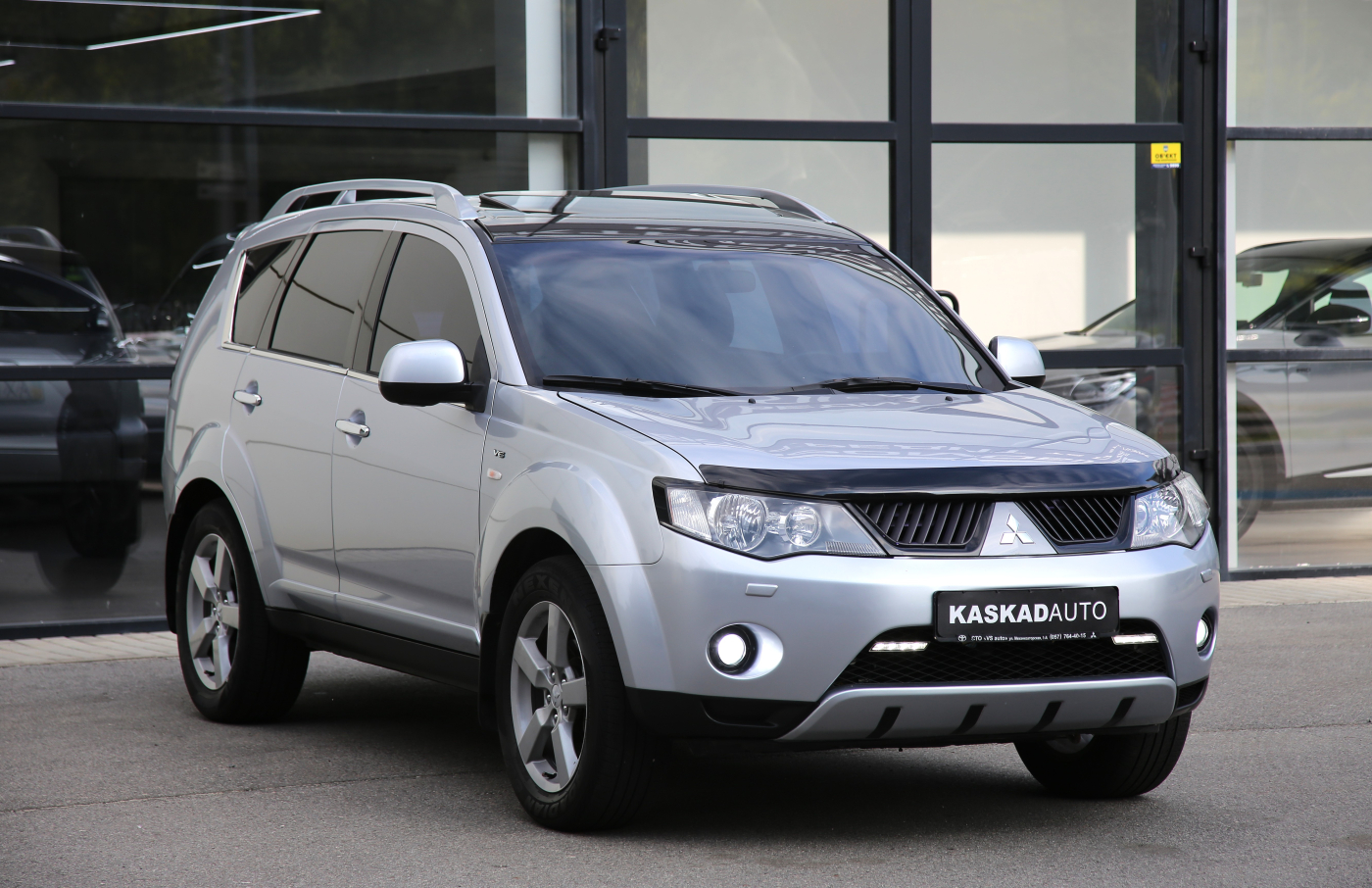 Mitsubishi Outlander XL