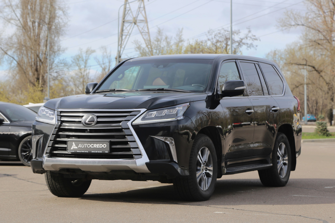 Lexus LX