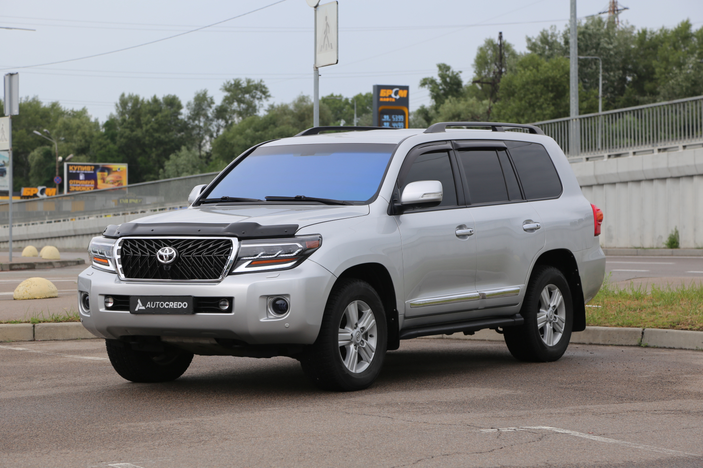 Toyota Land Cruiser (все)