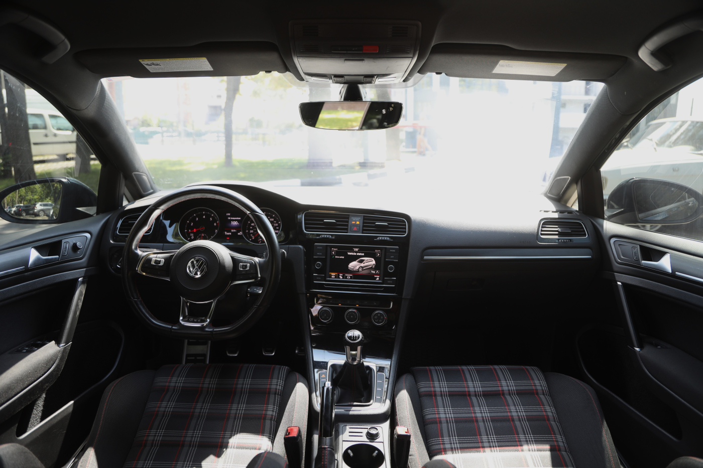 Volkswagen Golf GTI