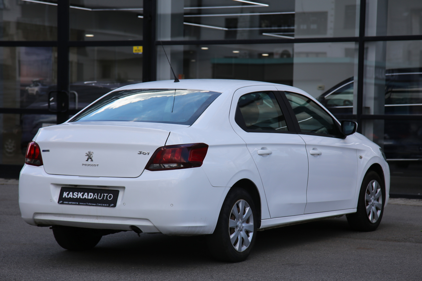 Peugeot 301