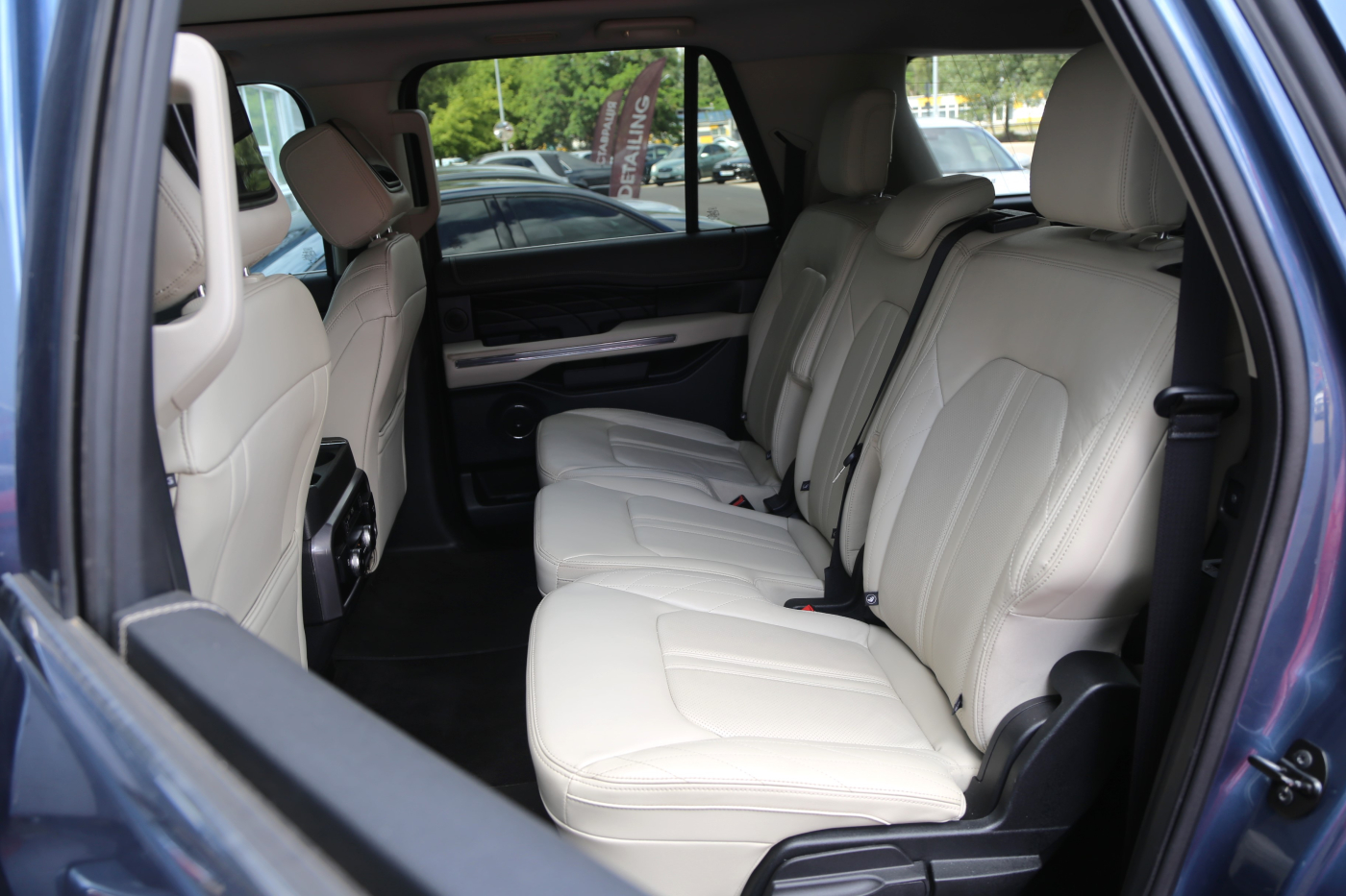 Ford Expedition
