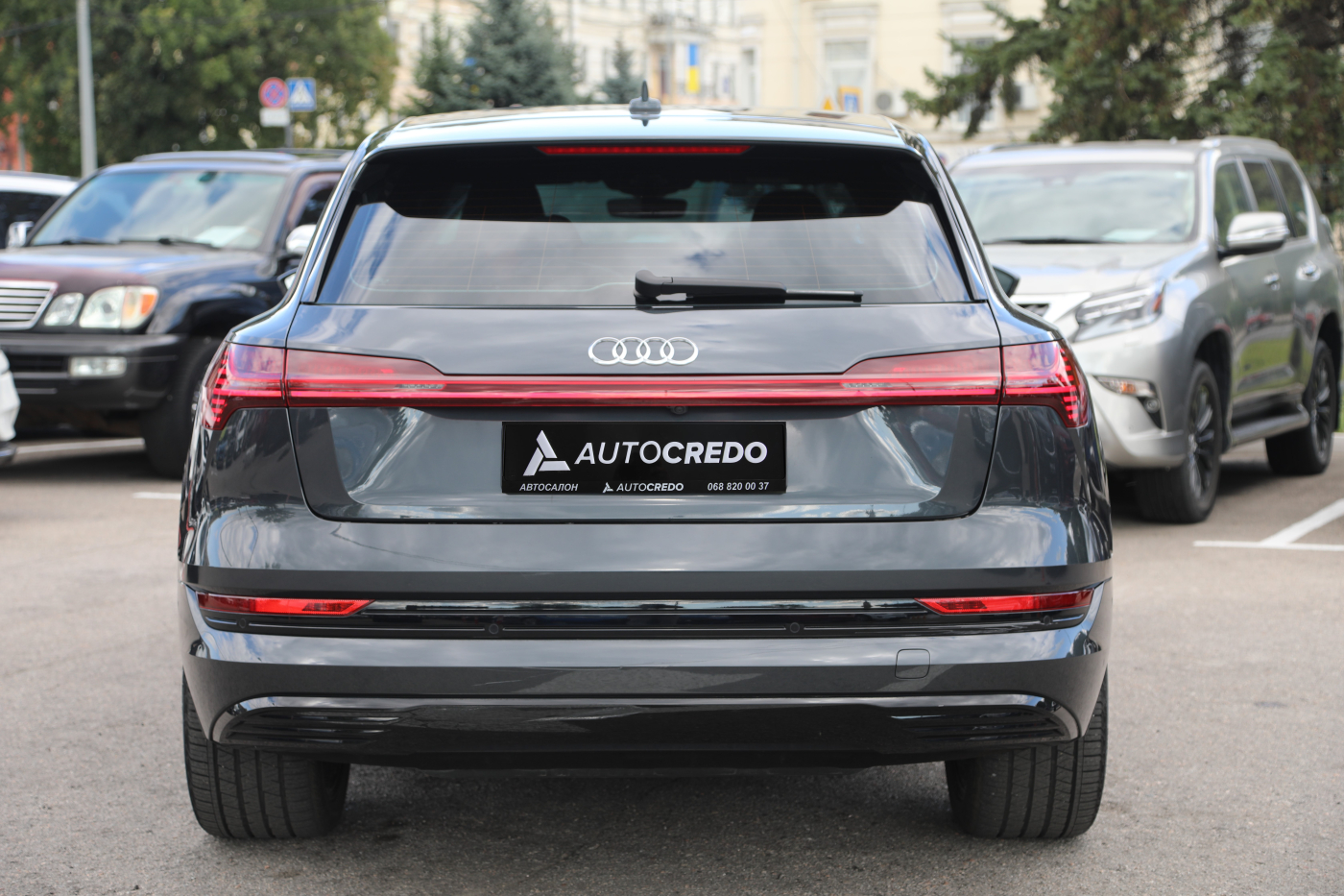 Audi e-tron
