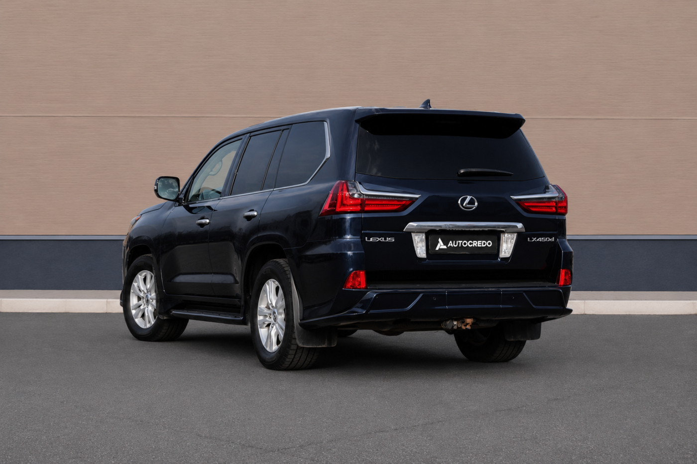 Lexus LX