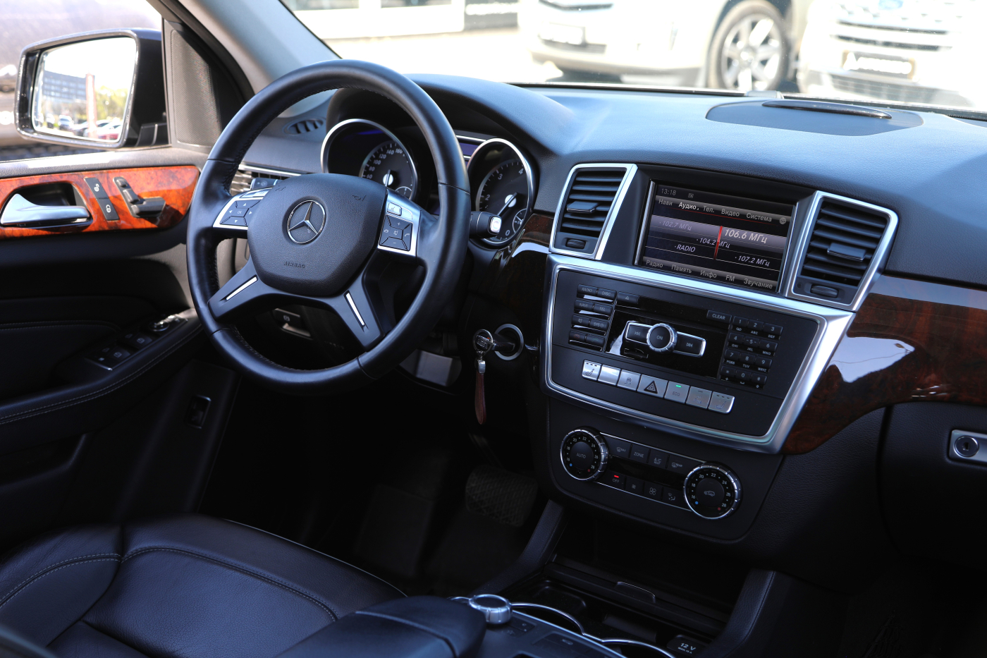 Mercedes-Benz M-Class