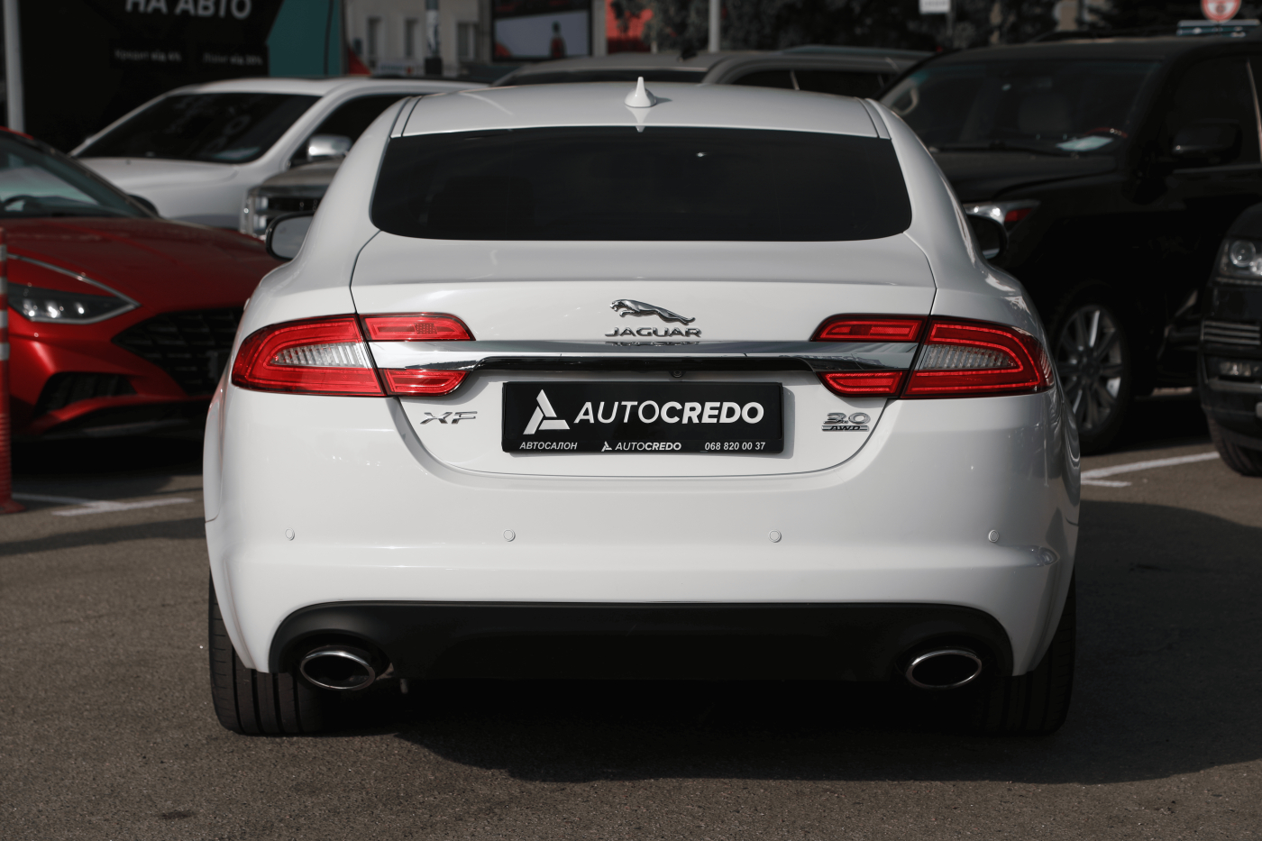 Jaguar XF