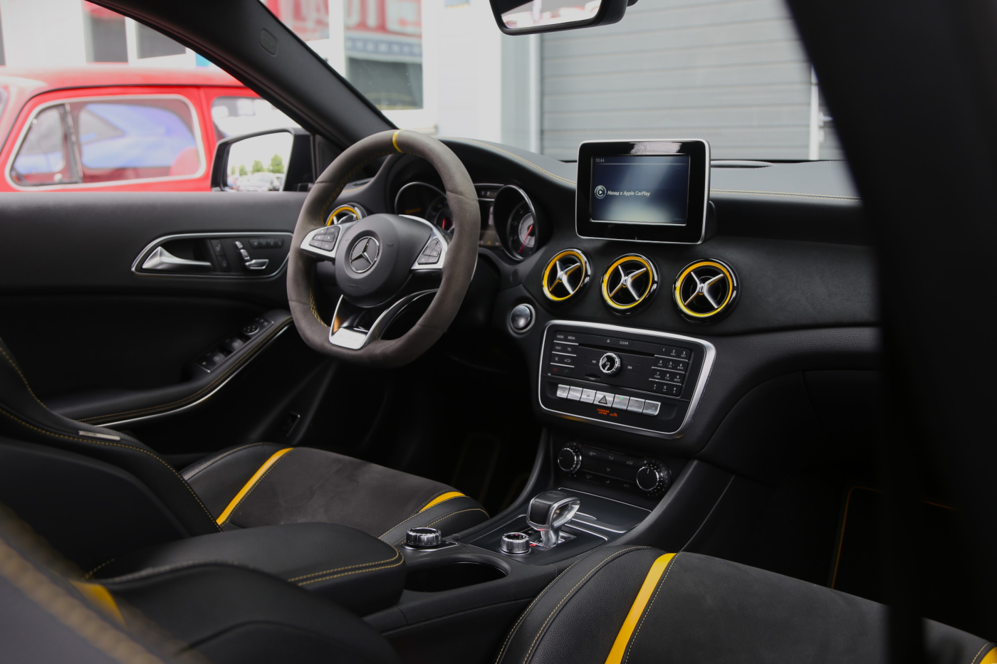 Mercedes-Benz GLA-Class