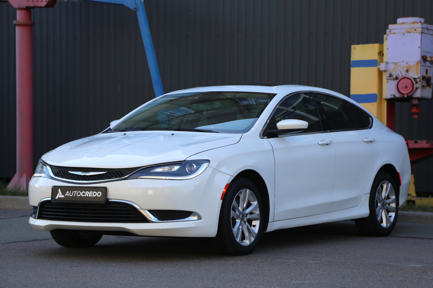 Chrysler 200