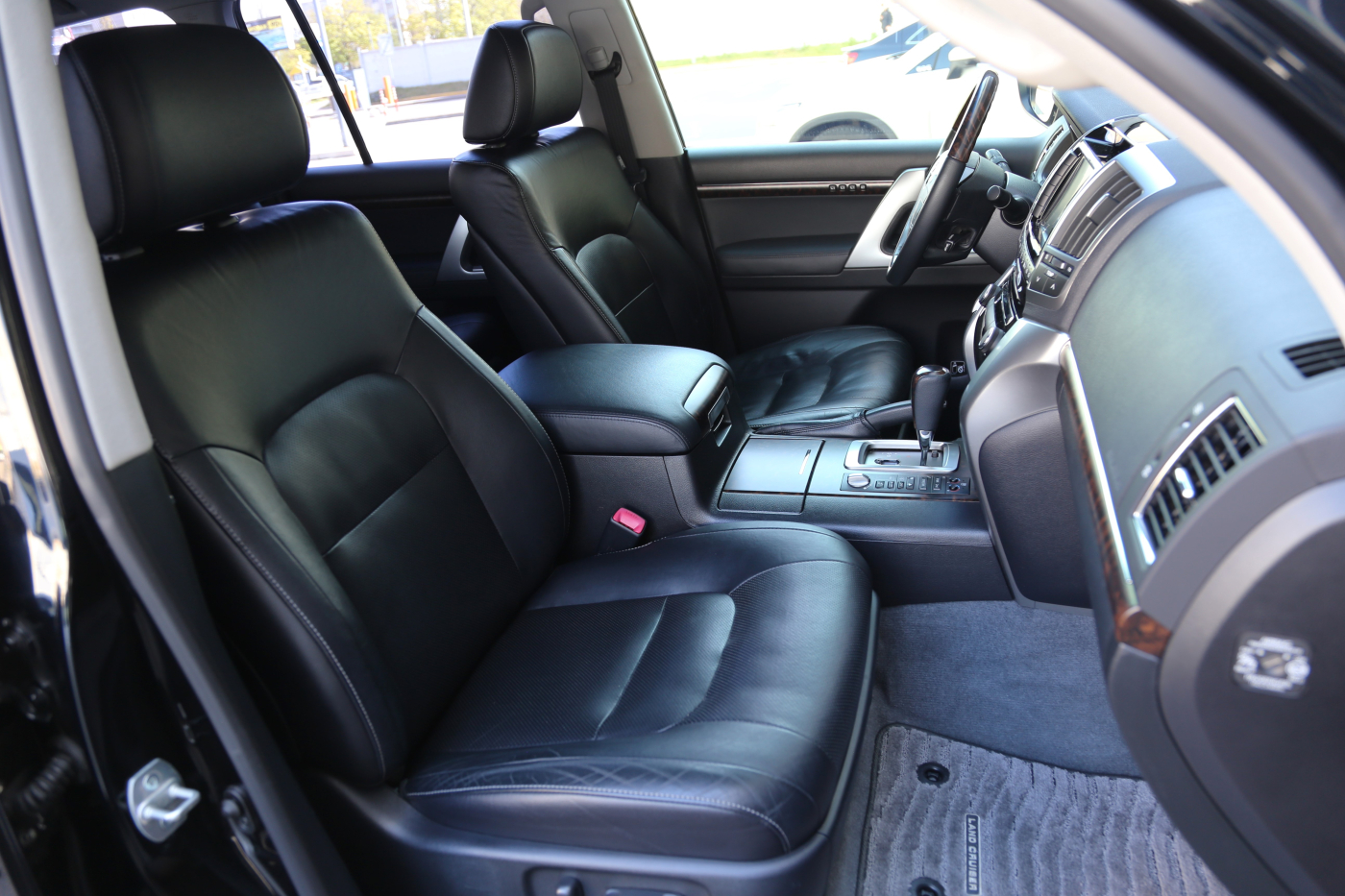 Toyota Land Cruiser (все)