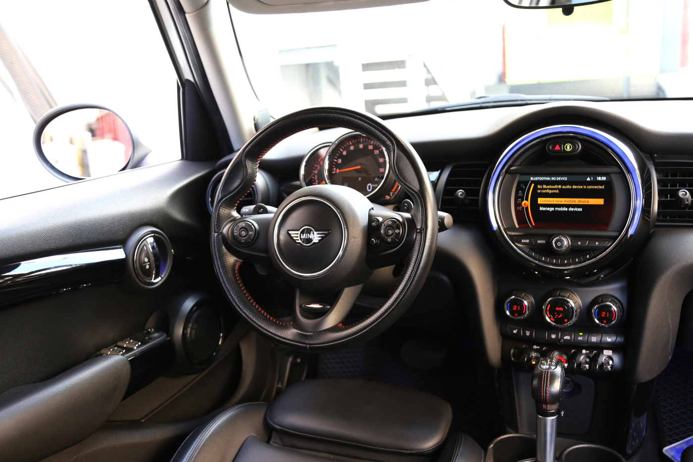 MINI Classic