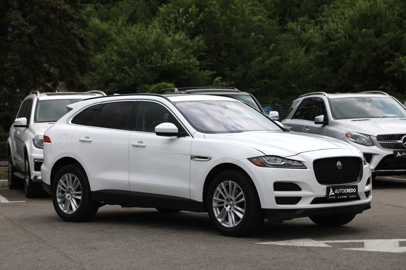 Jaguar F-Pace