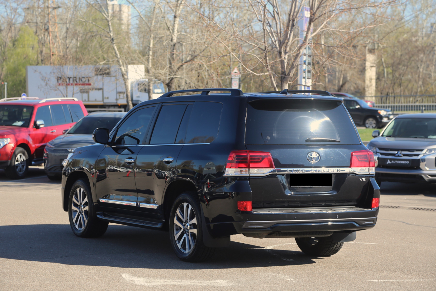 Toyota Land Cruiser (все)