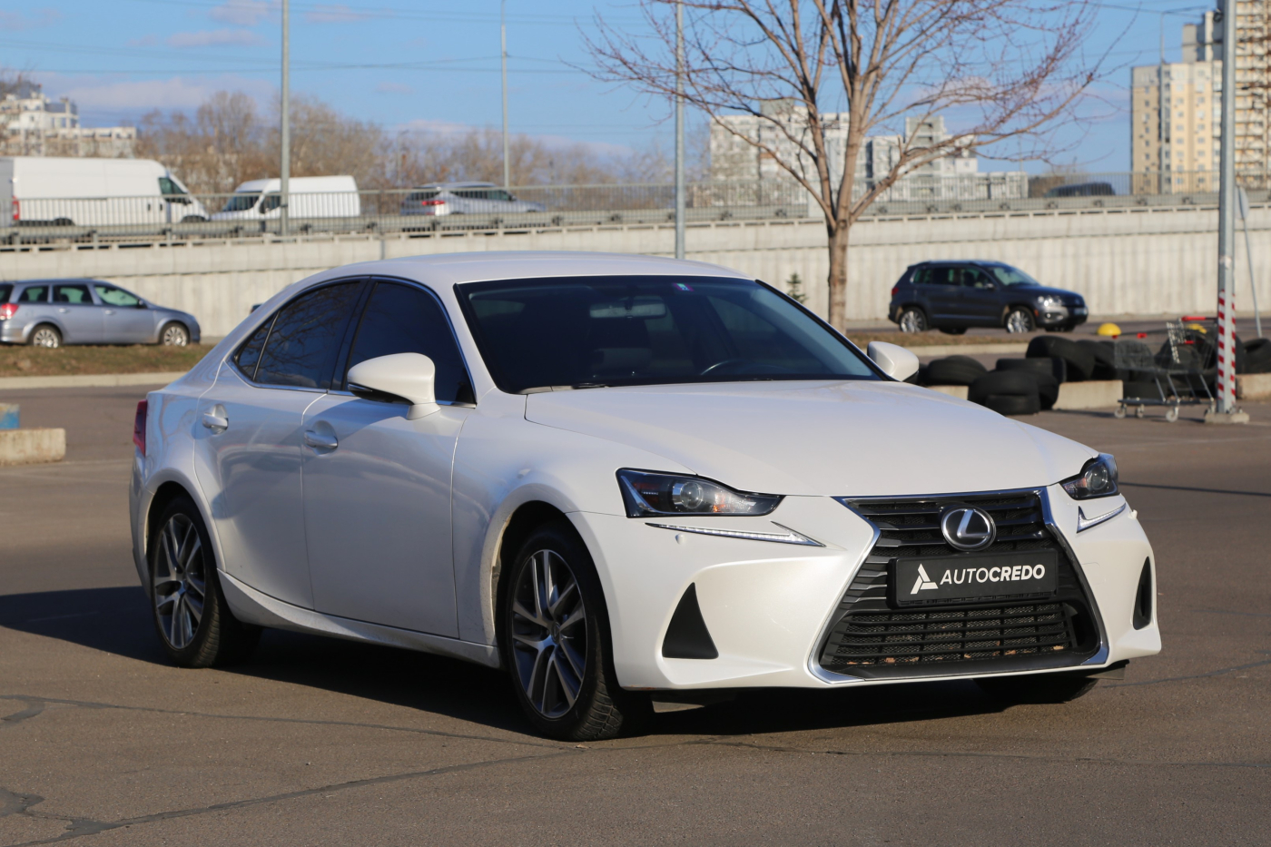 Lexus IS