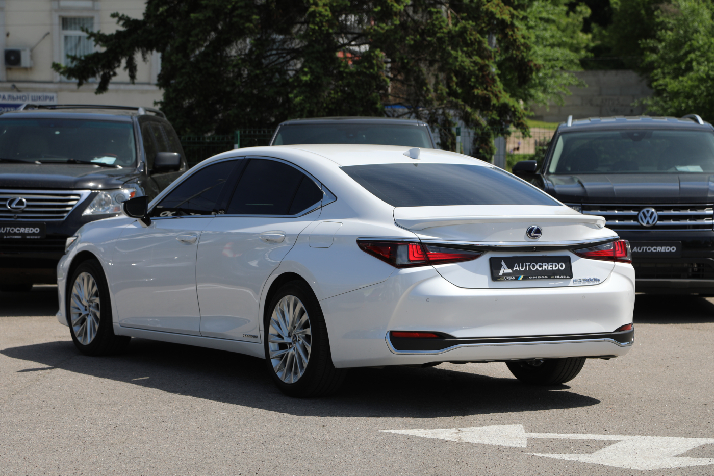 Lexus ES