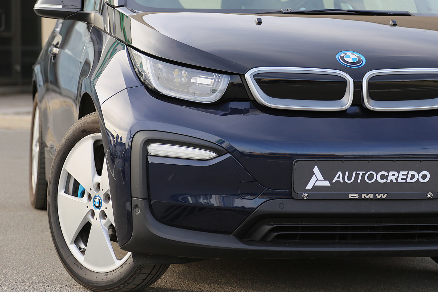 BMW I3