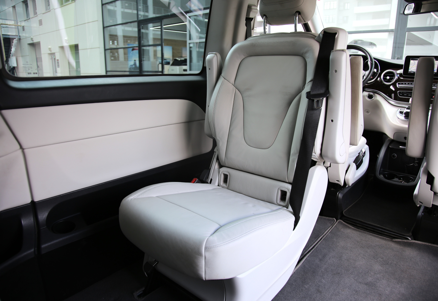 Mercedes-Benz V-Class