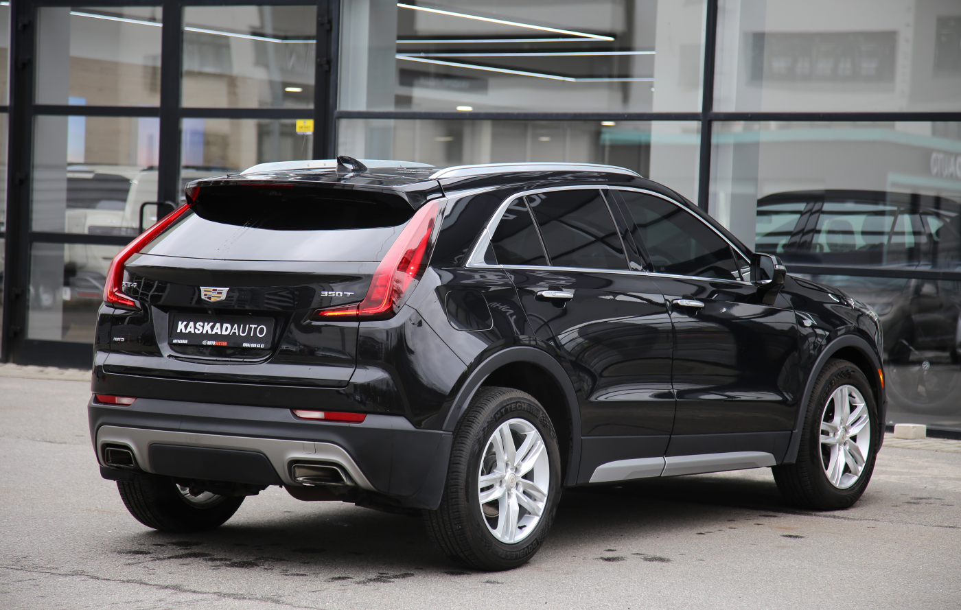 Cadillac XT4