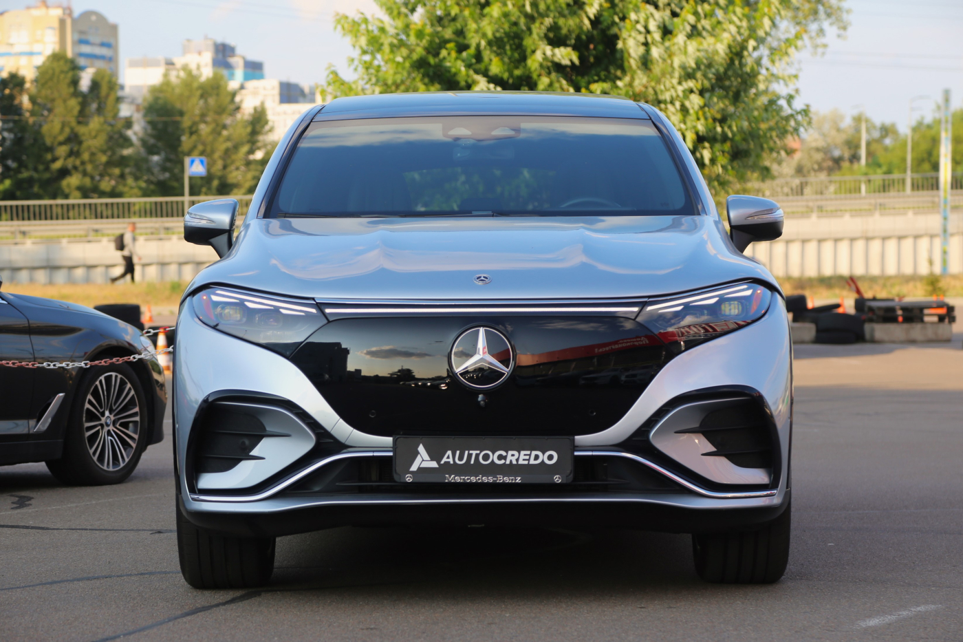 Mercedes-Benz EQS SUV