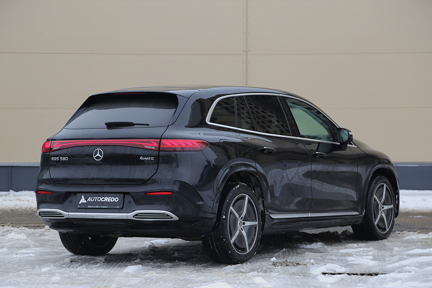 Mercedes-Benz EQS SUV