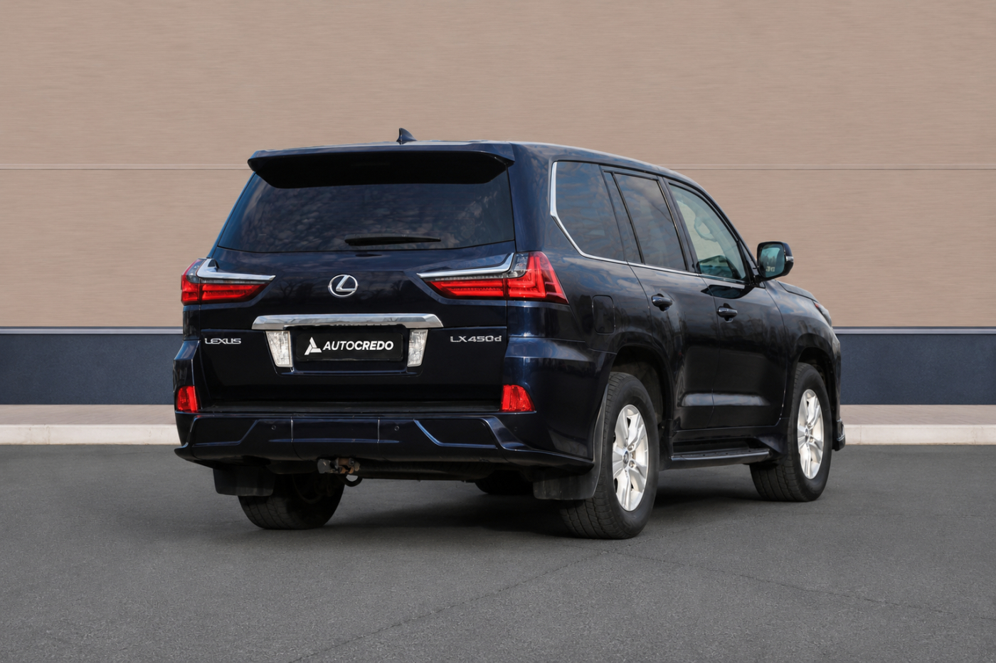Lexus LX