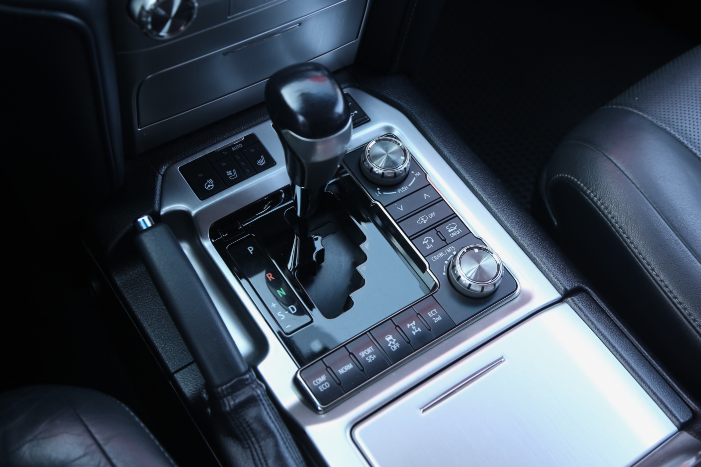 Toyota Land Cruiser (все)