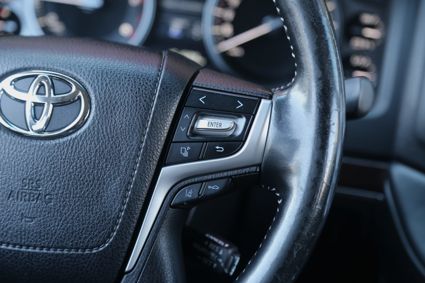 Toyota Land Cruiser (все)