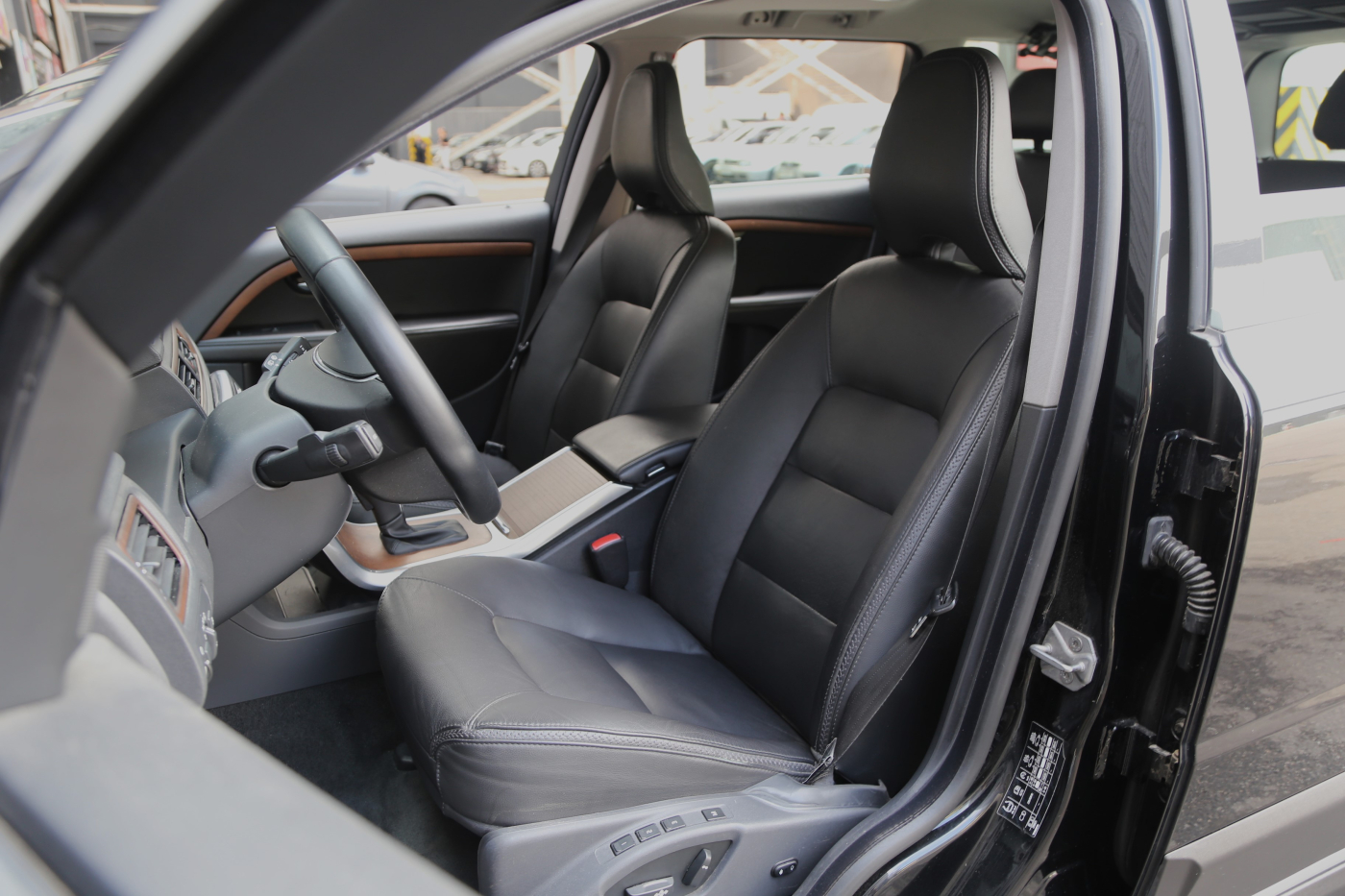 Volvo XC70