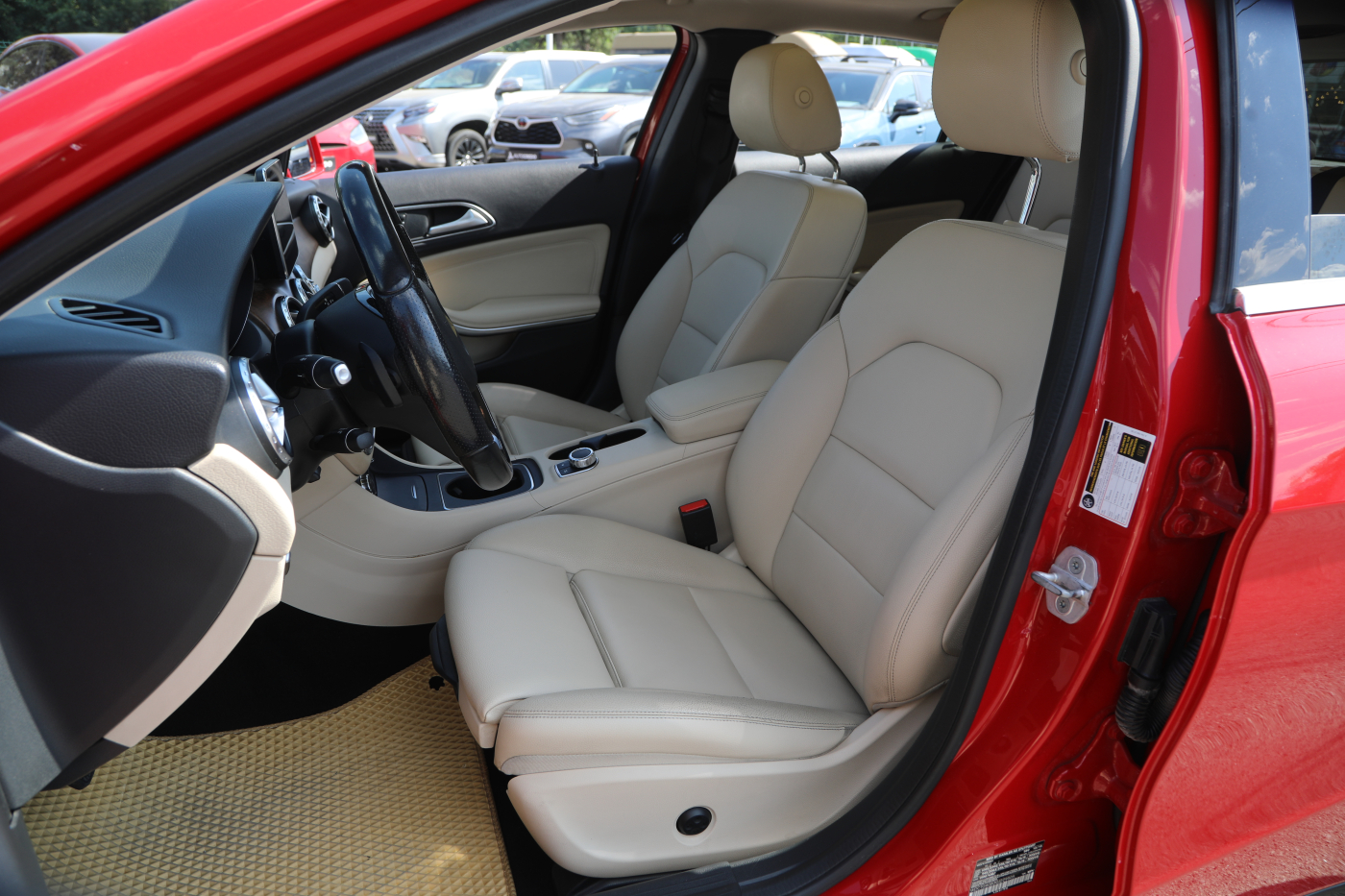 Mercedes-Benz GLA-Class