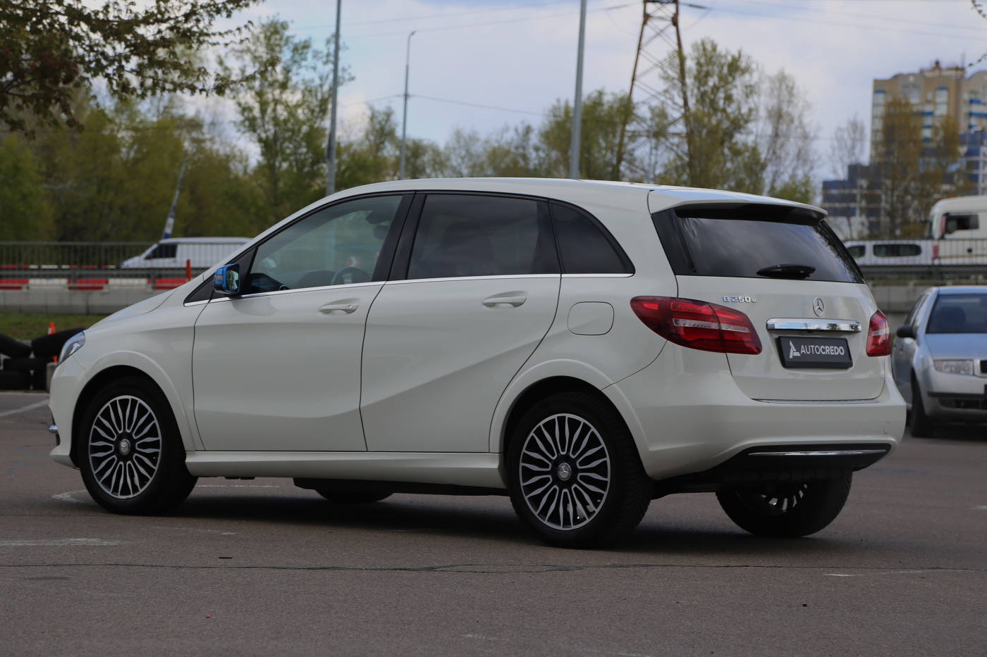 Mercedes-Benz B-Class