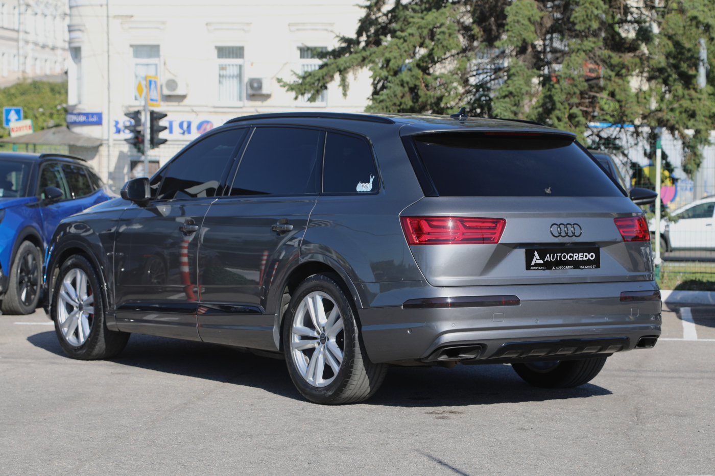 Audi Q7