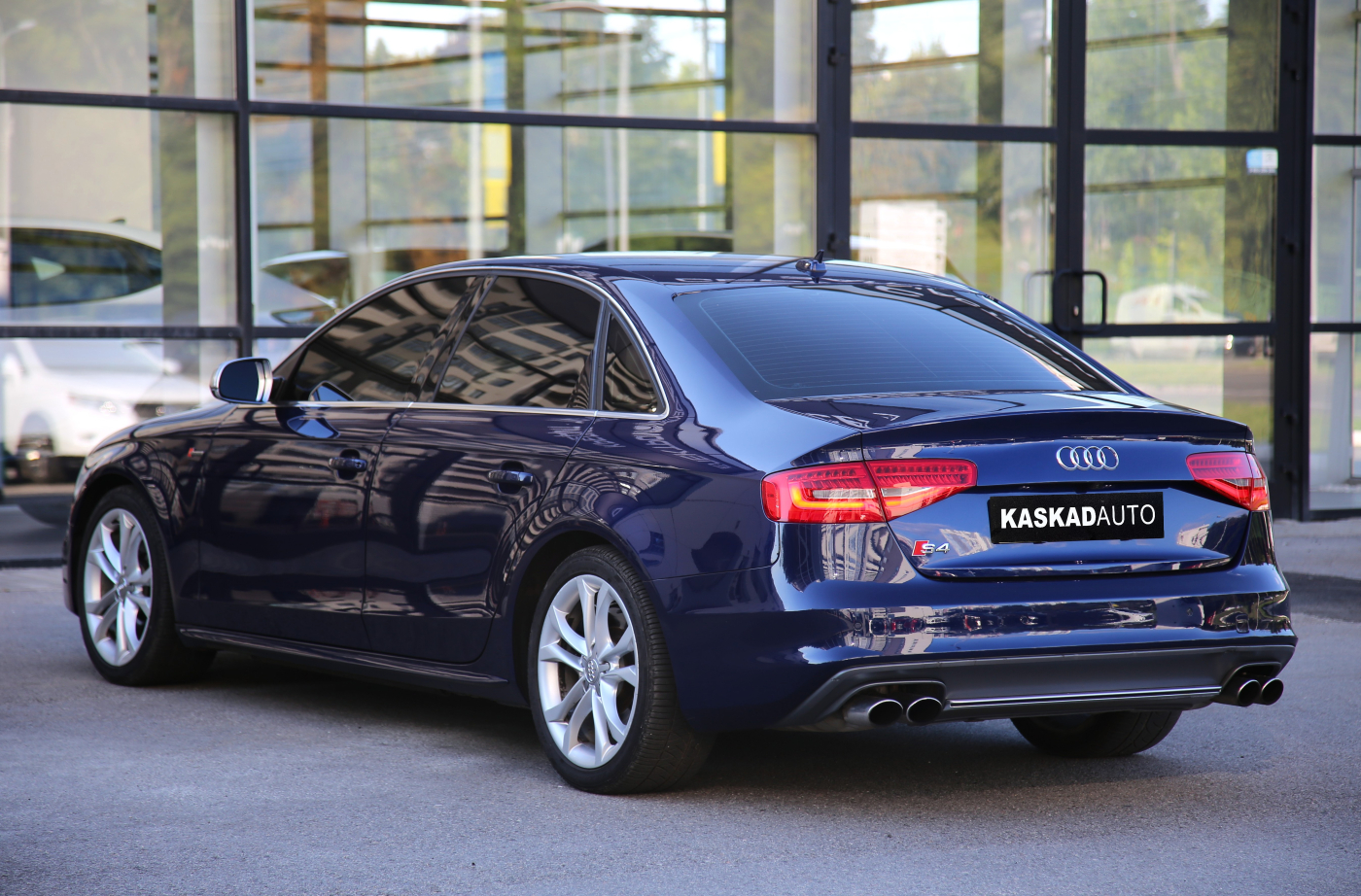 Audi S4