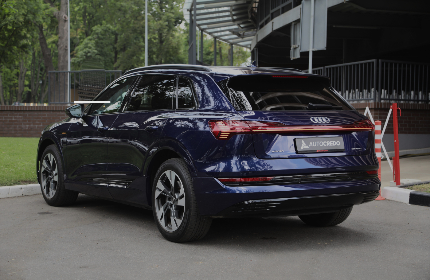 Audi e-tron