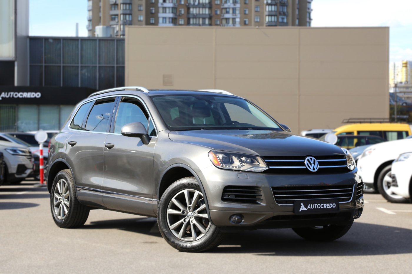 Volkswagen Touareg