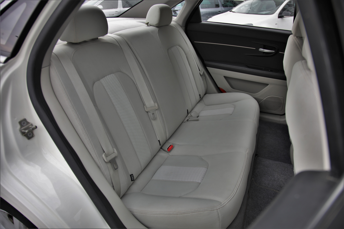 BAIC EU260
