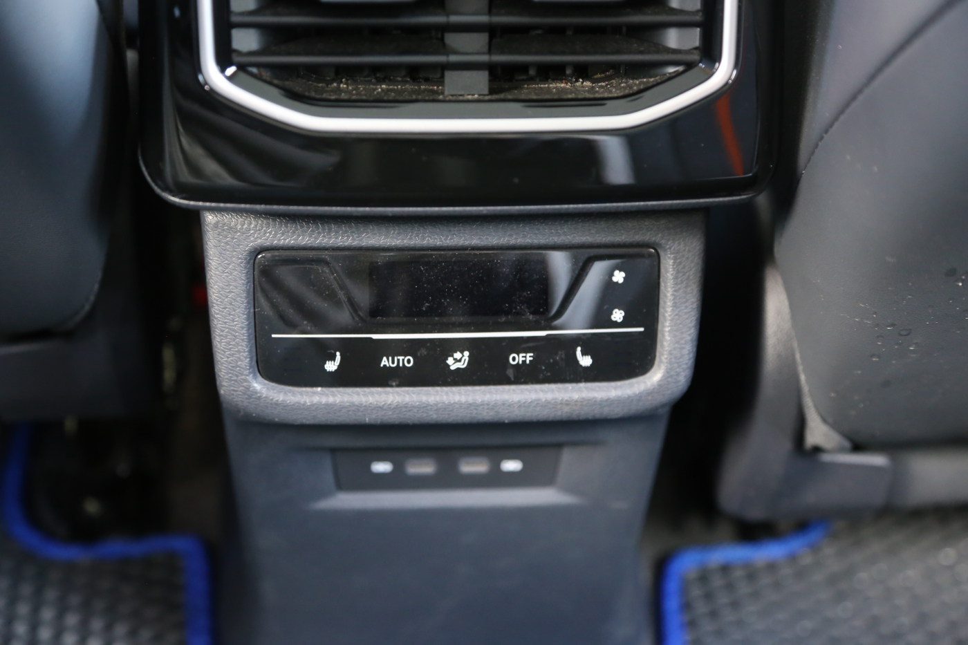 Volkswagen ID.6