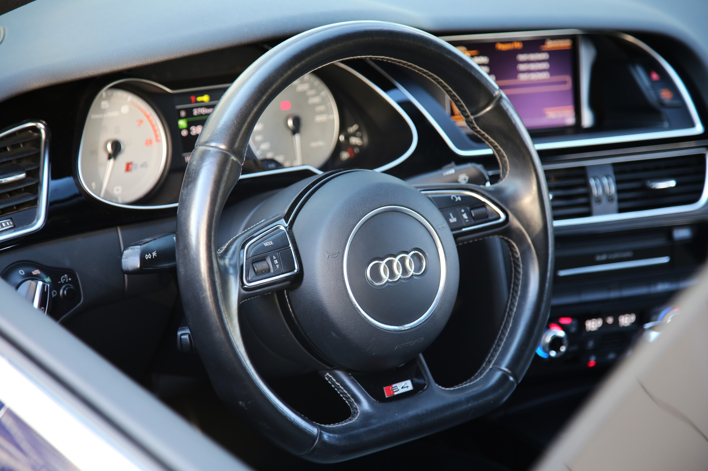 Audi S4
