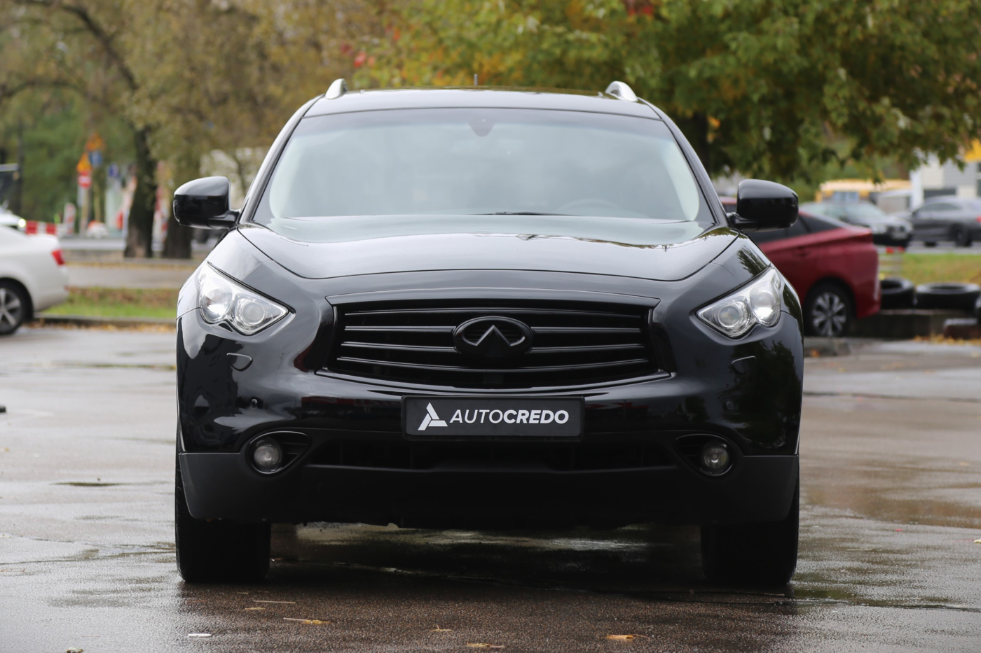 Infiniti QX70