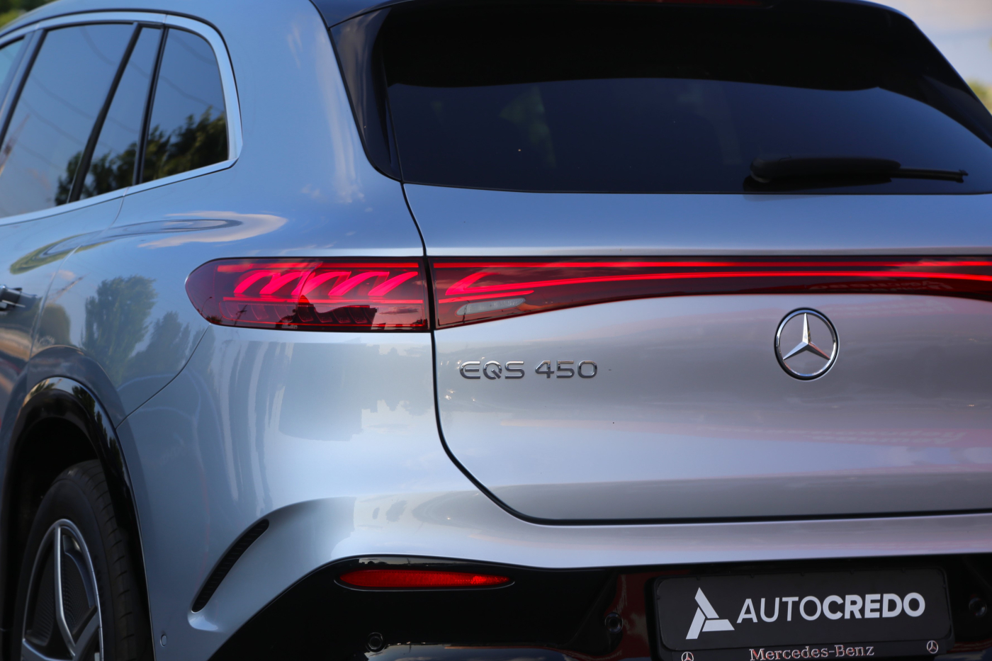 Mercedes-Benz EQS SUV