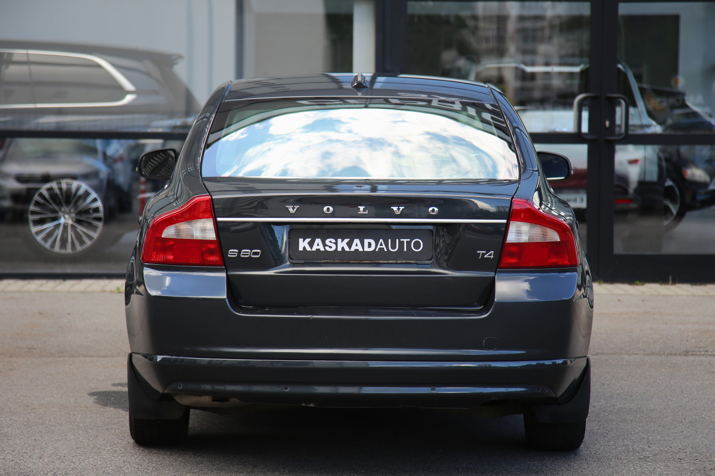 Volvo S80