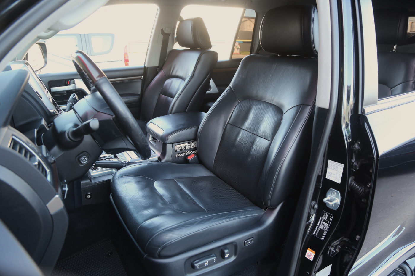 Toyota Land Cruiser (все)