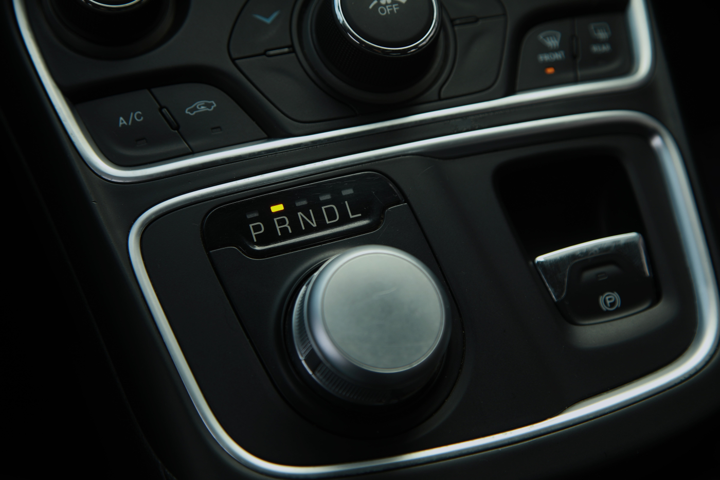 Chrysler 200