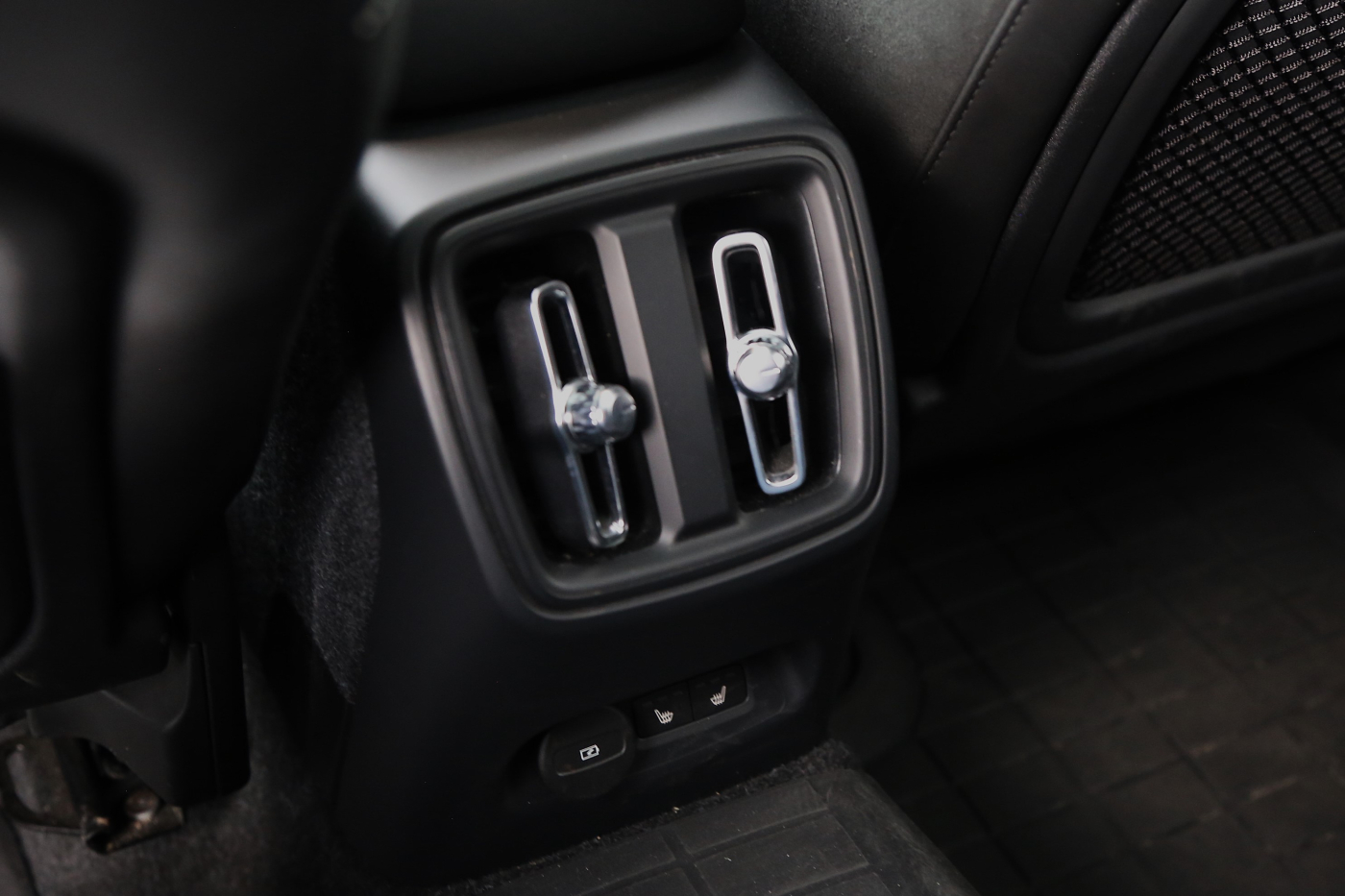 Volvo C40 Recharge
