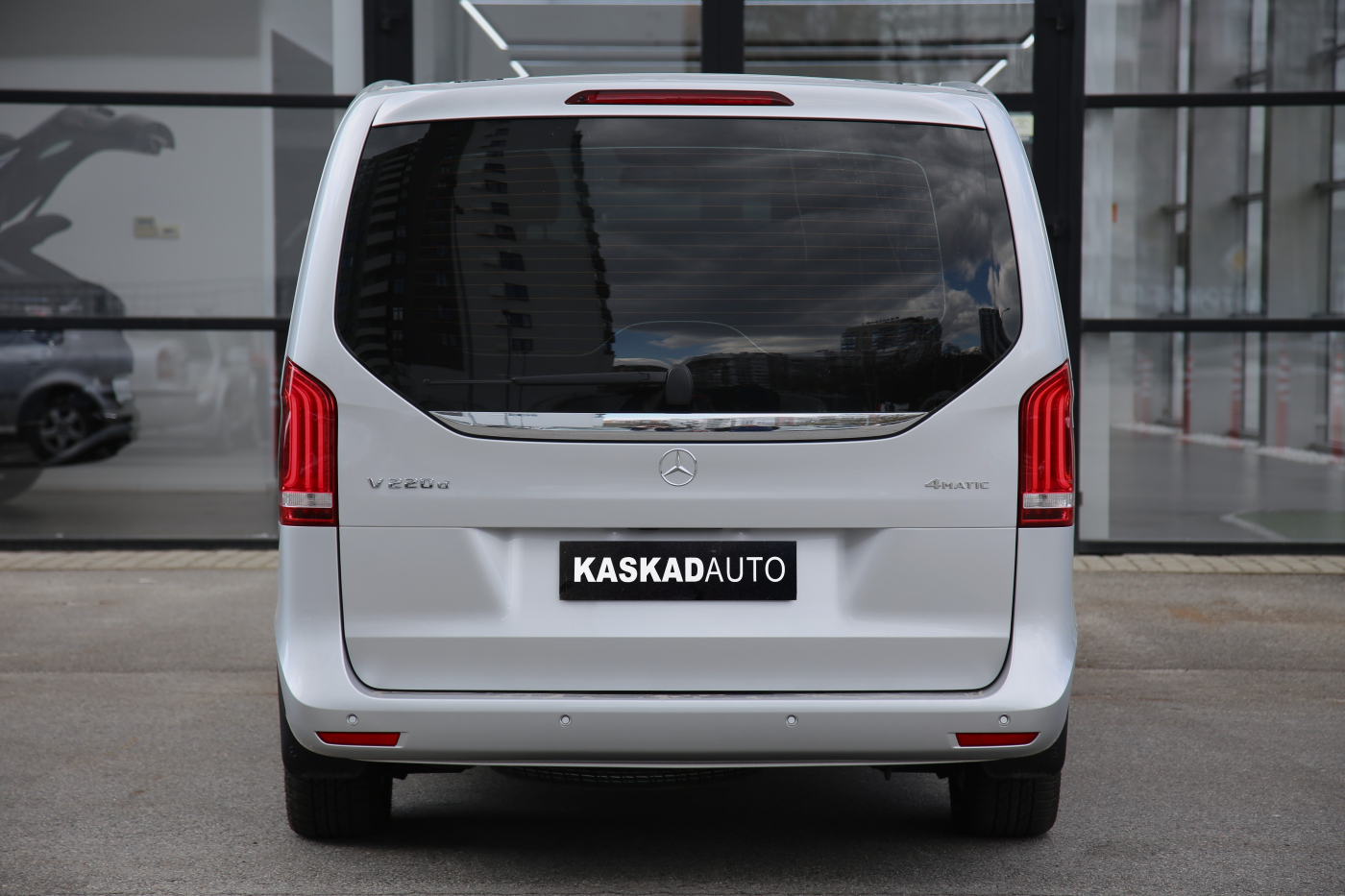 Mercedes-Benz V-Class
