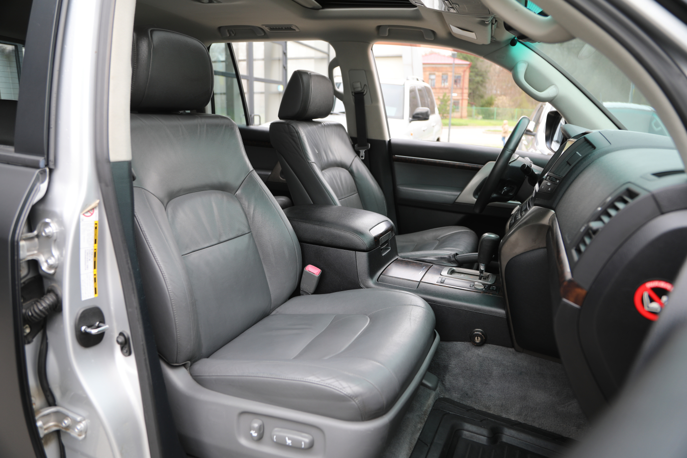 Toyota Land Cruiser (все)