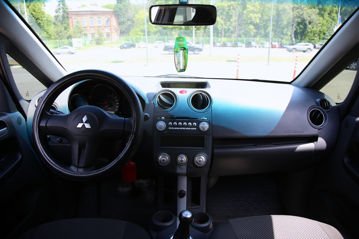 Mitsubishi Colt