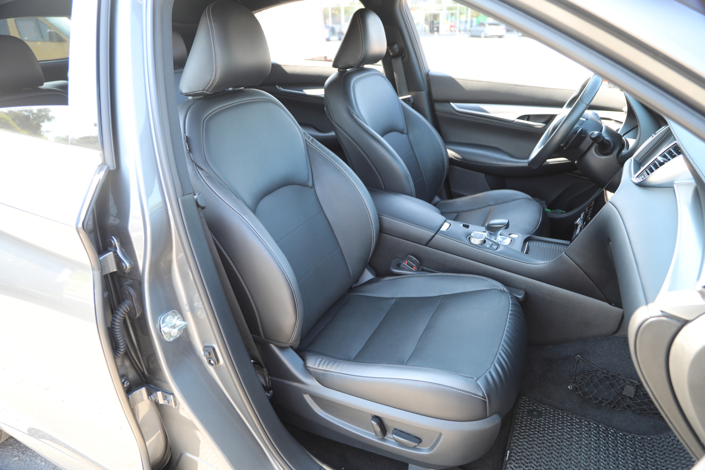 Infiniti QX55